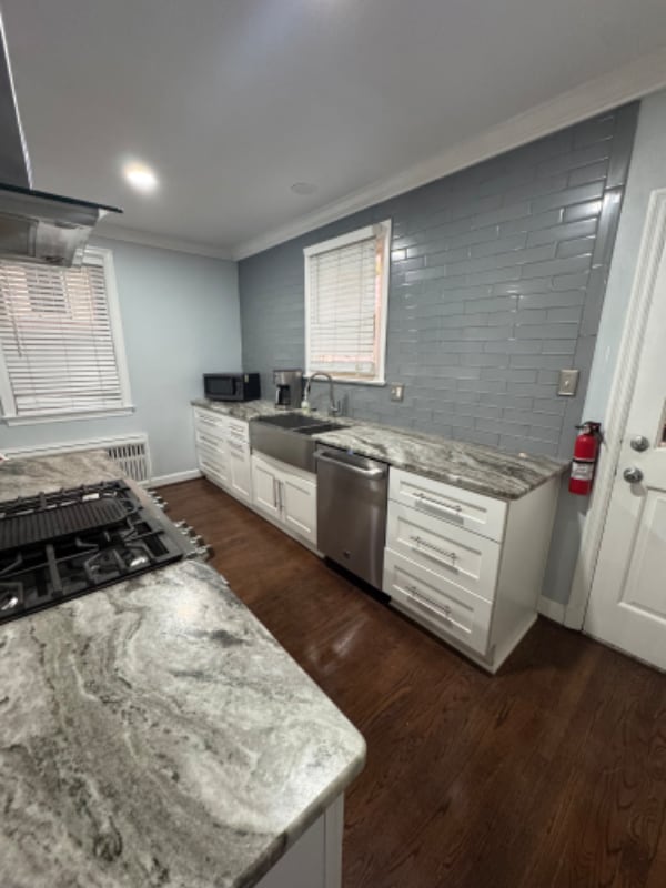 Photo - 2419 Chesterfield Ave