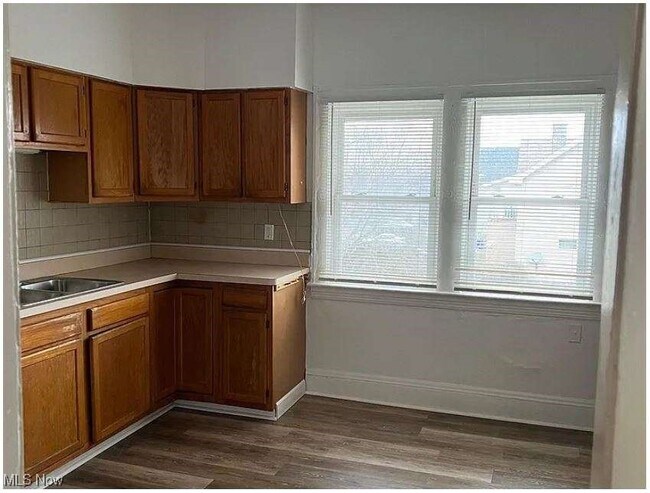 Photo - 3594 E 153rd St