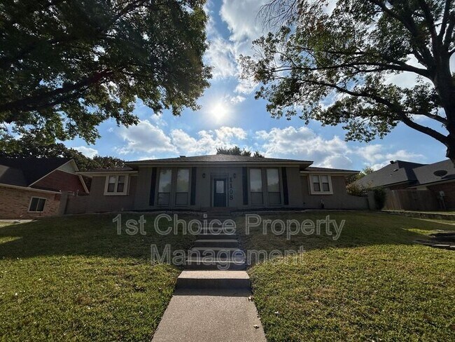 Photo - 1108 Berkshire Ct