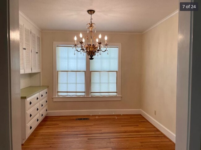 329 Meadowbrook Rd
