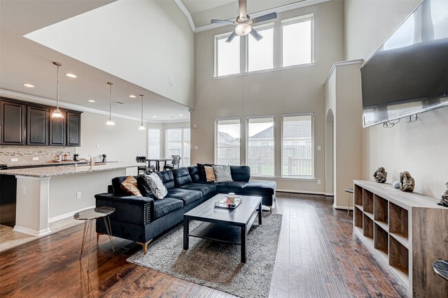 Photo - 9526 Bonbrook Bend Ln