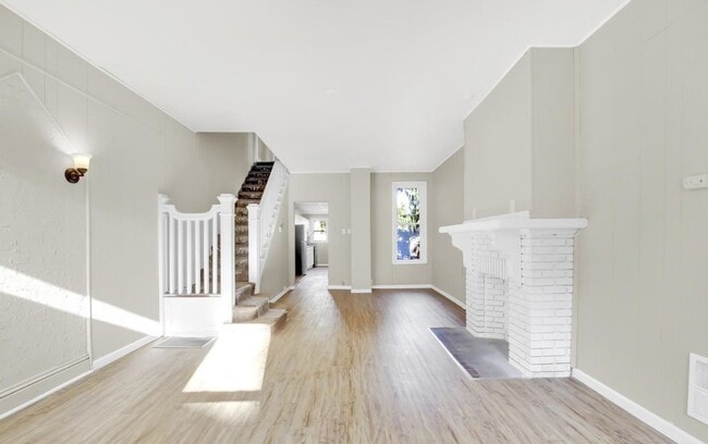 Photo - Bright 5 Bedroom, 1.5 Bath Home!