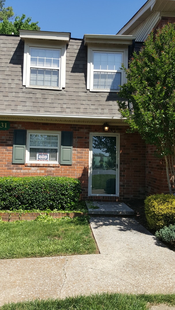 Building Photo - Coming Soon!!! Condo/Townhouse in Knoxville