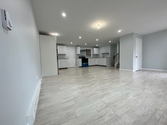 Photo - 181 Kinnebrook Rd