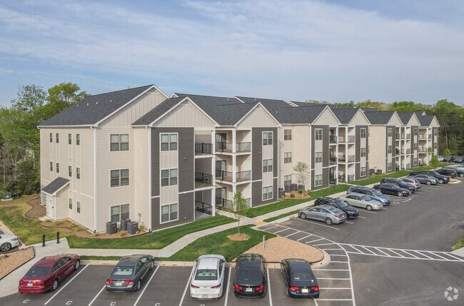 Hyde Glen Apartments