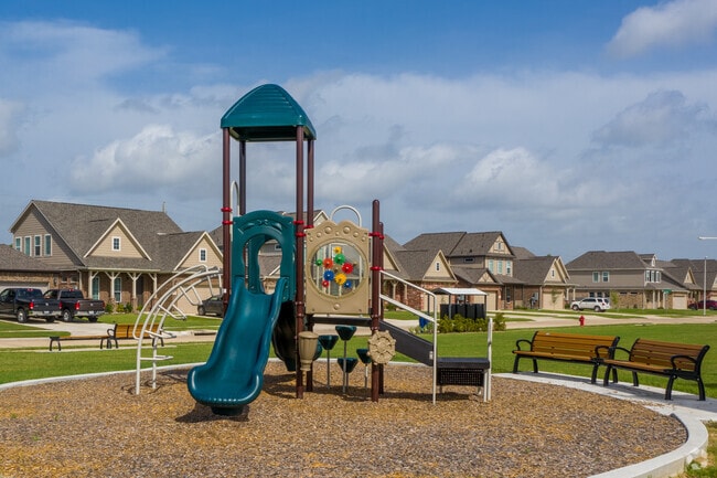 Área de juegos para niños - Bay Colony West