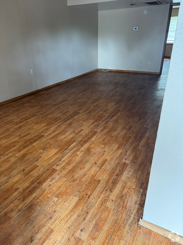 Building Photo - 750 Bonham St Unit 140 Rental