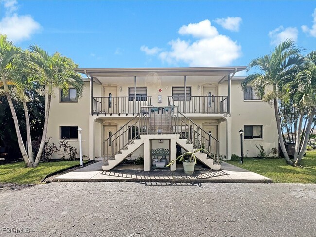 Photo - 4530 SW 10th Ave Casa Adosada