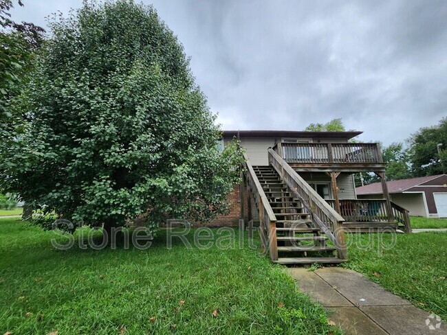 Building Photo - 2724 Maple Ave Unit B Rental
