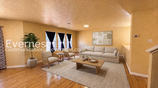 3854 Cherokee Blvd
