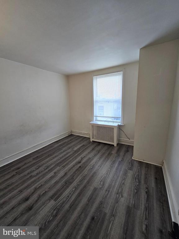 Photo - 158 Rosemar St