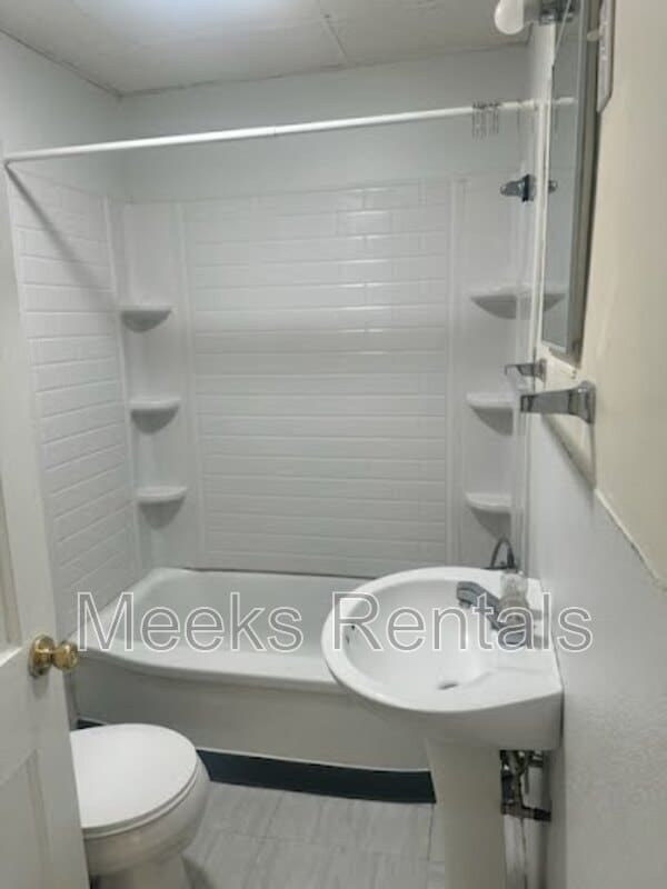 Photo - 405 29th St W Unidad Apt. B