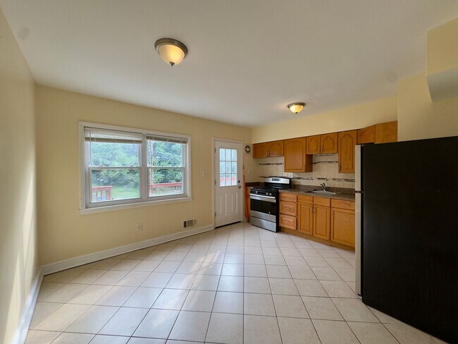 Photo - 1243 S Grantley St