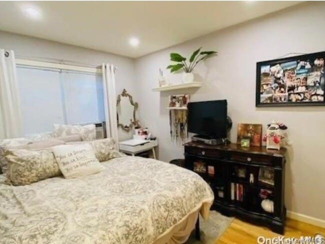 Photo - 765 Shore Rd Unit 1D