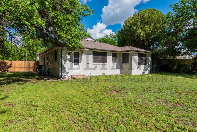 Photo - 2201 S Glendale