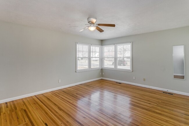 Photo - 2 Bed 2 Bath with Basement!