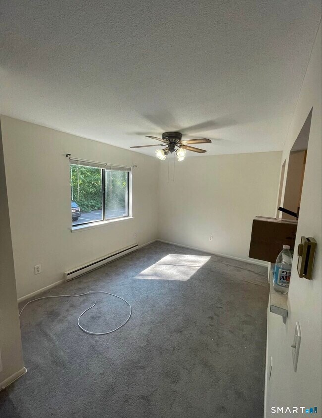 Photo - 5 Riverview Dr Unit 5