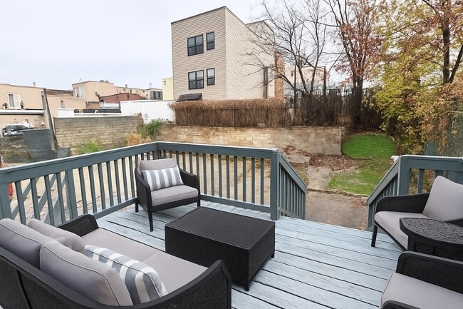 Photo - 272 Winfield Ave Unit 1