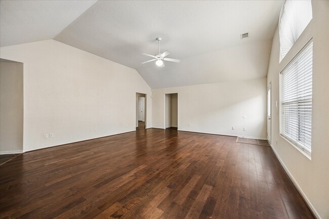 Photo - 15519 Hickory Dale St