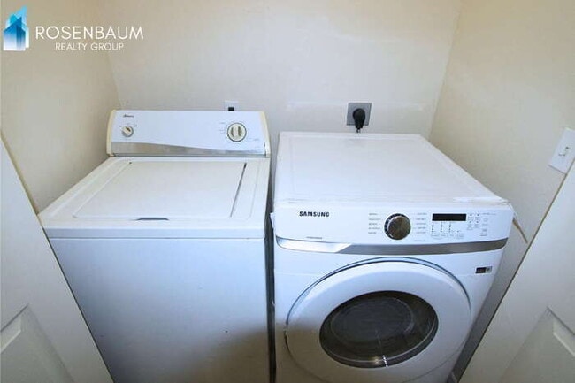 Photo - 8281 W Sandy Ln Unit 2