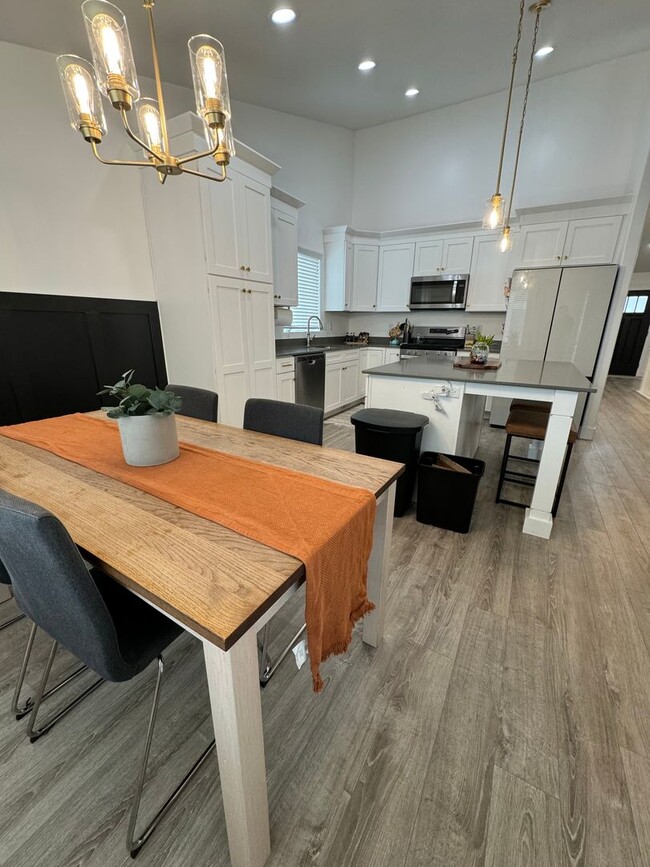 Photo - Beautiful Herriman Home for rent!