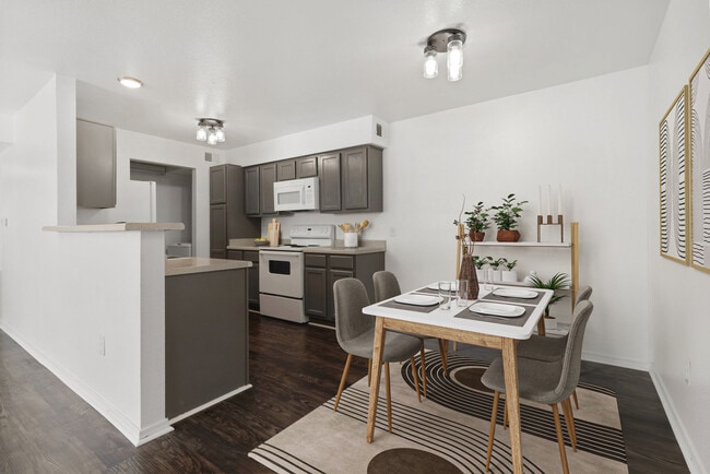 Photo - Welcome to Stone Creek!