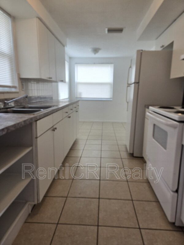 Photo - 4836 Flora Ave