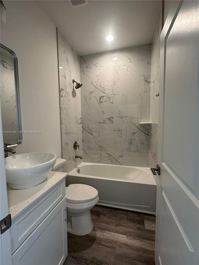 Photo - 10047 Amicola St Unit 0