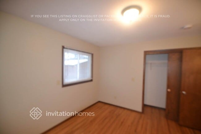 Photo - 5300 81st Ave N