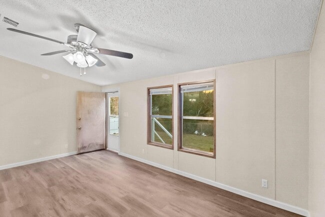 Photo - 9108 Eagle Nest Dr