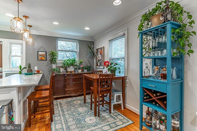 Photo - 1206 Colonial Ave