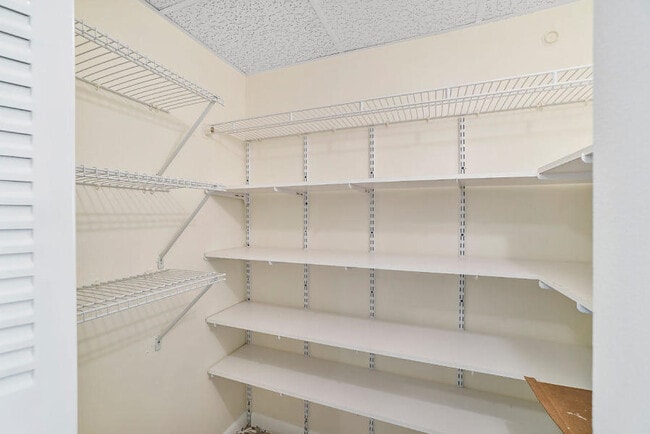Photo - 400 Village Green Cir W Unit 102
