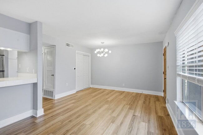 Photo - 7801 Shoal Creek Blvd Unit 256