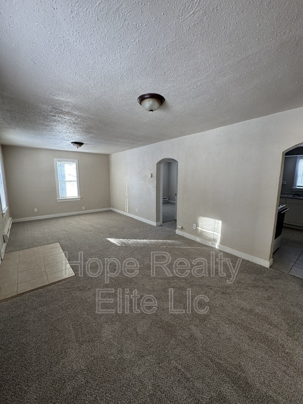 Photo - 2534 E St Vrain St