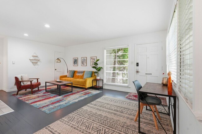 525 Venice Way Unit 523