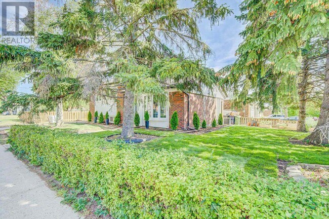 Photo - 2 Vankirk Rd