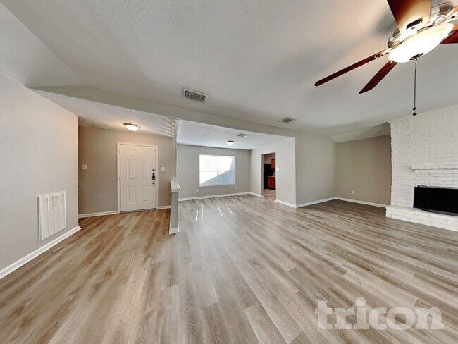 Photo - 17506 Sundrop Ln