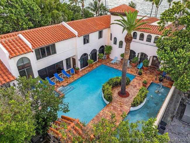 1 Ocean Ln