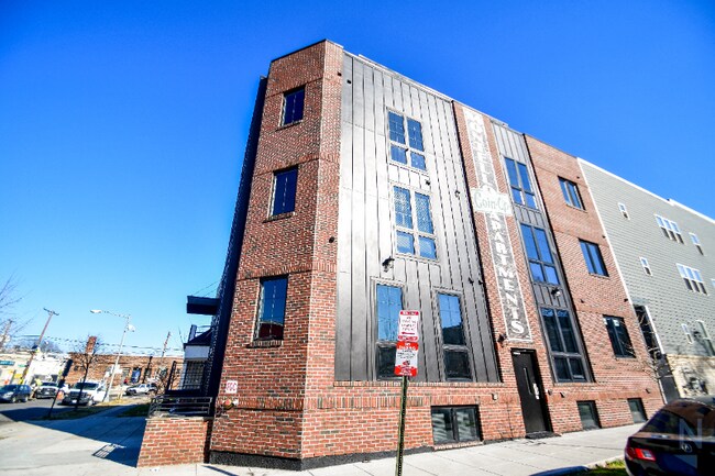 Photo - 1723 Montello Ave NE Unit 2