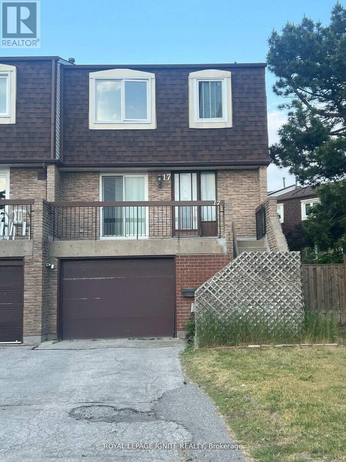Photo - 17 Sandhurst Cir