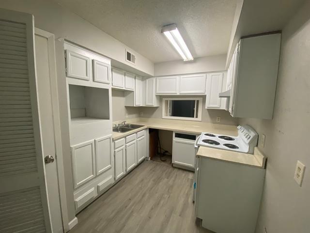 Photo - 9696 Walnut St Unit 1701