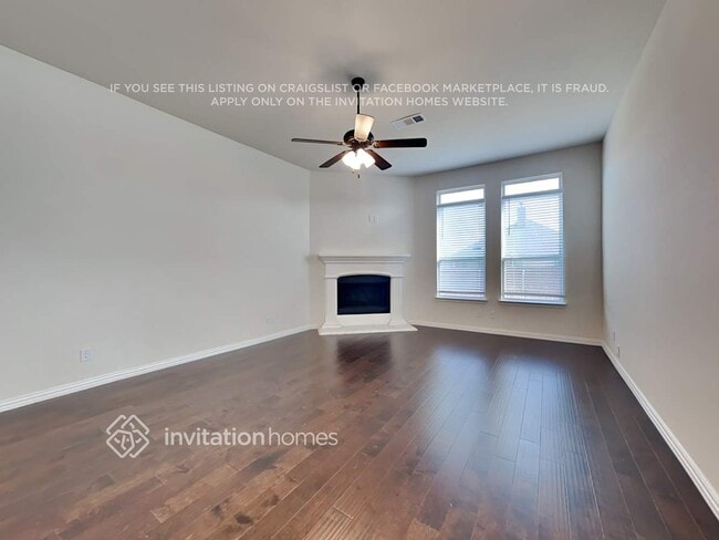 Photo - 1504 Smoke Signal Ln