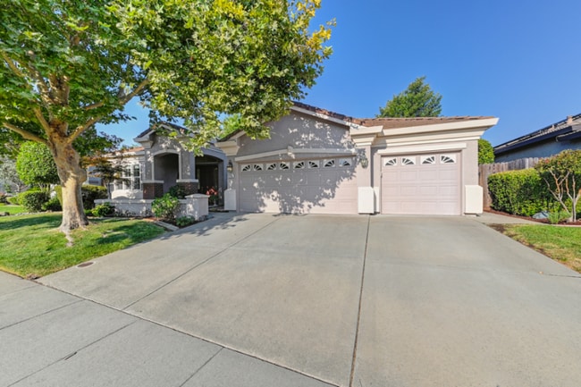 Building Photo - 1714 Dashwood Dr Rental