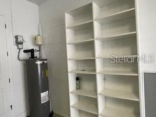 Photo - 213 Lourdan Ct