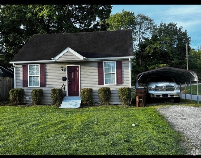 Building Photo - 409 W High St Rental