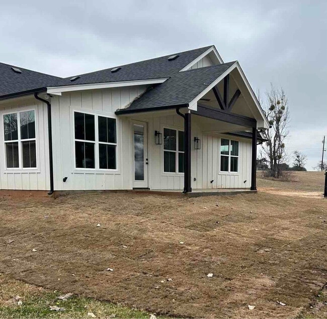 Photo - 129 Lakeview Dr