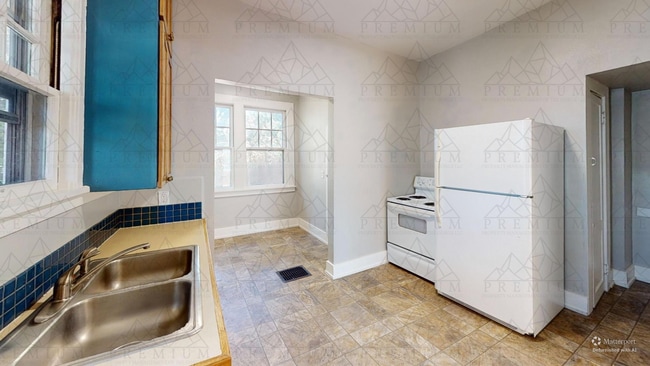 Photo - 409-411 West 9th Street Unit 411 West 9th Street