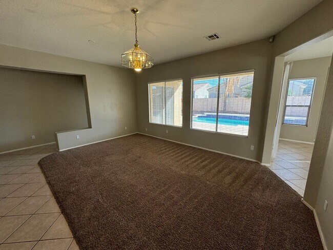 Photo - 3 Bedroom - 2 Bath - 2148 Sq. Ft. - Blakeman Ranch - Chandler