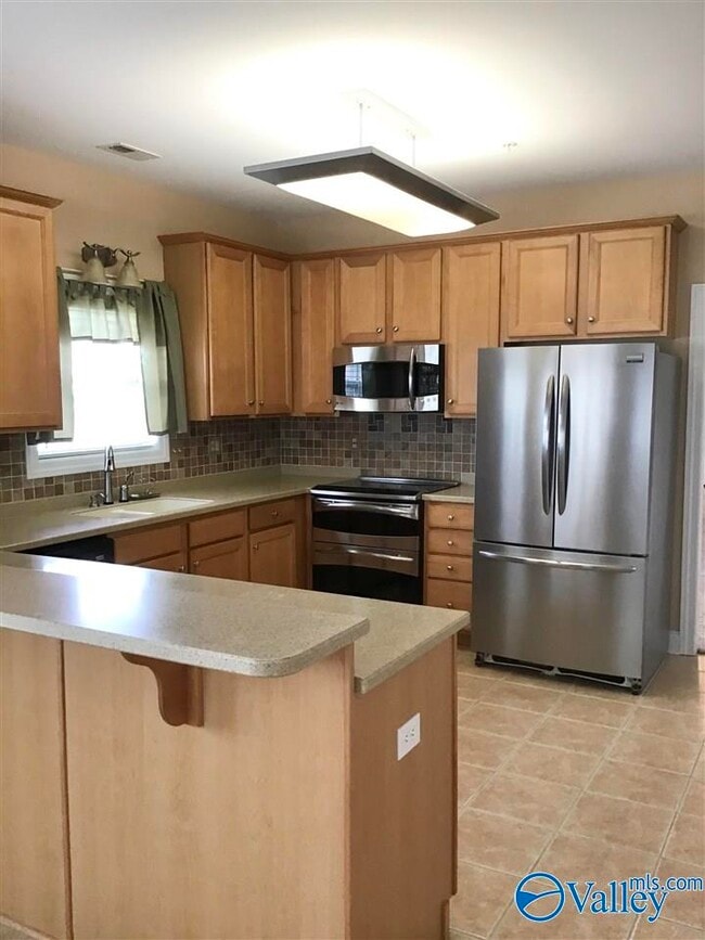 Photo - 250 Cork Alley