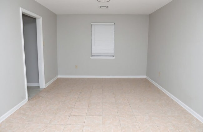 417 Brandywine Blvd